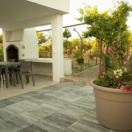 Trulli Ulivi Villa Putignano Exteriör bild