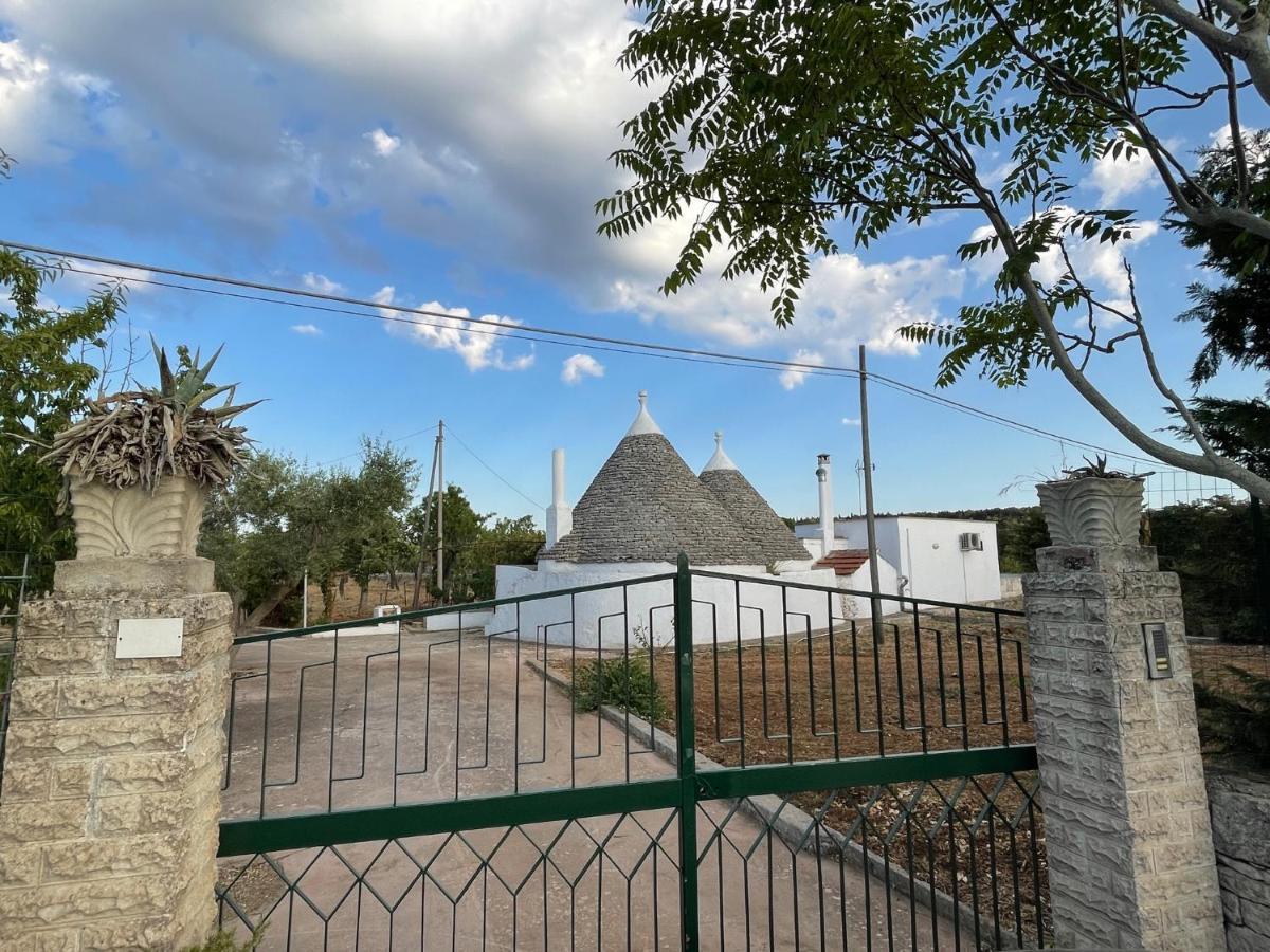 Trulli Ulivi Villa Putignano Exteriör bild