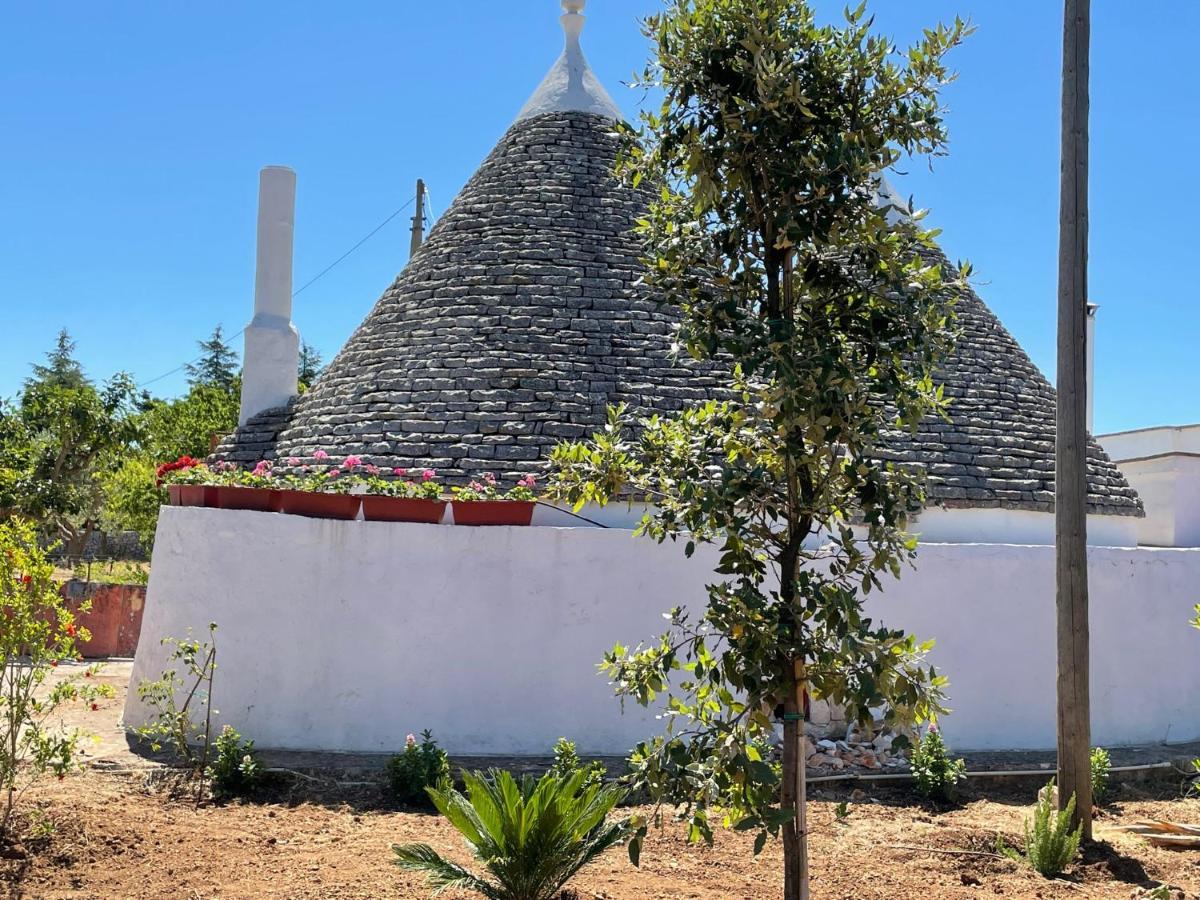 Trulli Ulivi Villa Putignano Exteriör bild